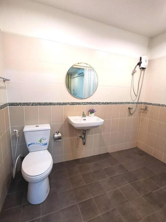 Pon House Hotel Чалонг Екстериор снимка